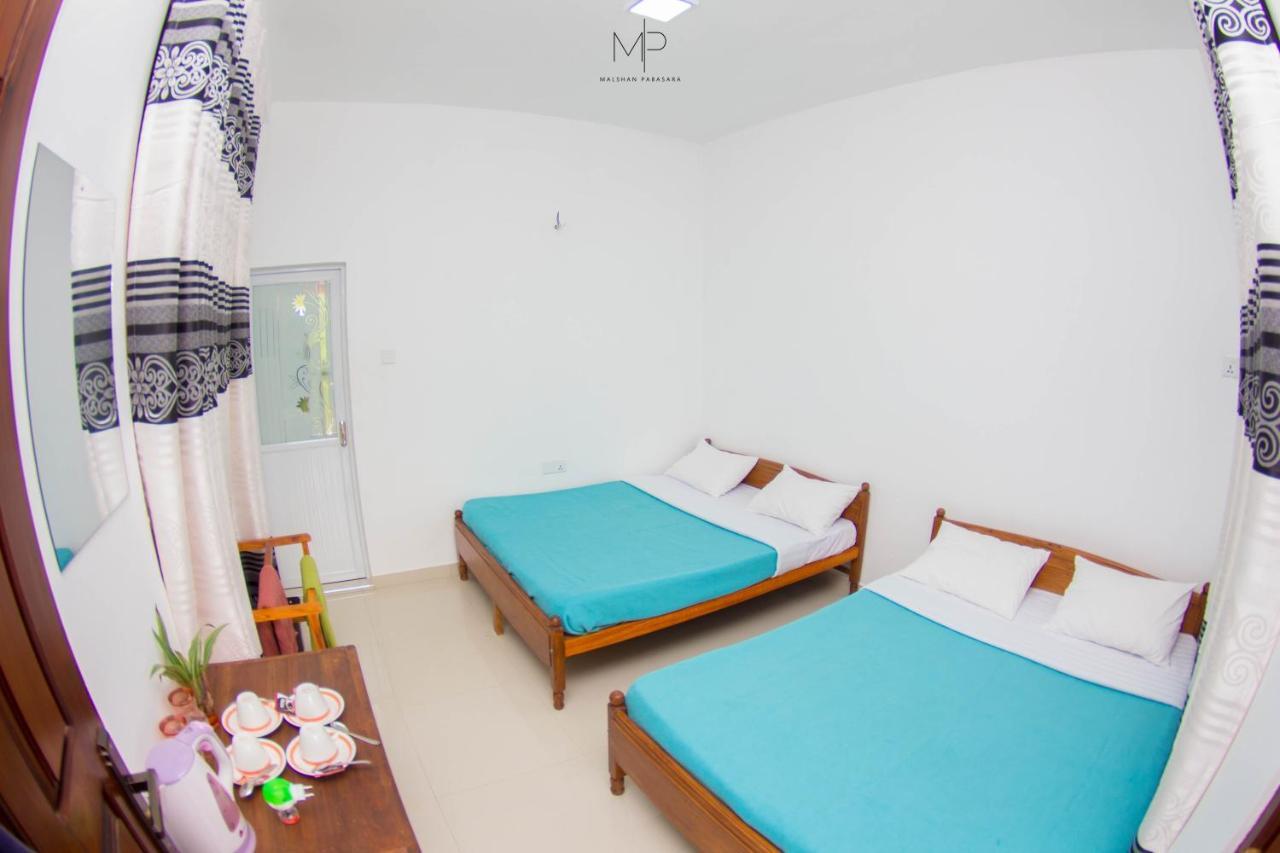 Tea Breeze Motel Nallathanniya Exterior foto